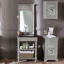 Maisons du monde propone una larga scelta di mobili e di oggetti esclusivi per la casa in una moltitudine di stili: Idee Per Il Bagno Shabby Chic Provenzale E Country Dai Grandi Brand Arredamento Provenzale