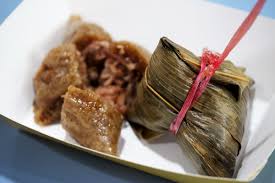 Makanan tradisional cina populer yang juga halal ini pernah dikenal sebagai mie orang miskin karena terbuat dari tepung terigu dan bukan tepung. 7 Makanan Khas China Yang Paling Populer Di Indonesia Mana Favoritmu