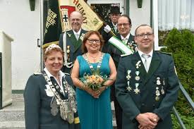 Kein Schützenkönig für Hubertusschützen: Auf den Rumpf wurde nicht  geschossen