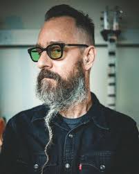 Meet Rev Billy Simmons