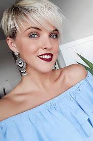This hairstyle will help shape your hair in a very natural hang with less tension. 18 Short Hairstyles For Fine Hair 2018 Short Hairstyles Haircuts Ideas Short Haircut Co