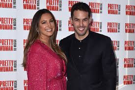 Kelly brook, 41, who lives in kent, reveals that she's happiest on the radio because listeners aren't visualising you. Kelly Brook Doesn T Want To Marry Jeremy Parisi