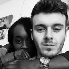 Abbie Campbell (abbiecampbellxx)