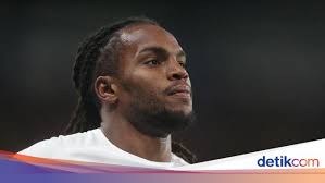 Renato Sanches Selangkah Lagi Gabung PSG