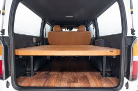 200系ハイエース標準 S-GLベッドキット クラシック 【強化バー4本＆プレミアムクッションフロアセット】 |  車のシートカバー【公式】グレイスgrace