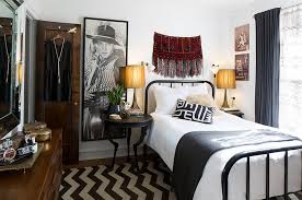 Well you're in luck, because here. How To Decorate An Exquisite Eclectic Bedroom