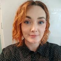 Monique Fahey's Instagram, Twitter & Facebook