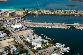 City marina's 250 slips straddle the palm avenue causeway in garrison bight, on the north side of the island of key west. Garrison Bight Marina Slip Dock Mooring Reservations Dockwa