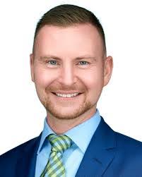 Michael Dececco's Instagram, Twitter & Facebook