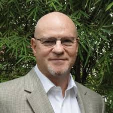 Maurice Knight's Instagram, Twitter & Facebook