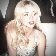 Val carpenter💕 (@sabrina_forever3)