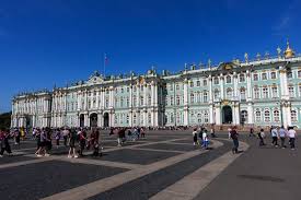 Collections housed in 5 buildings feature over 3,000,000 items that present the development of world culture and art from the stone age to the 20th century. Ostsee Umrundung Radreiseblog St Petersburg Stadt Der Kunstschatze