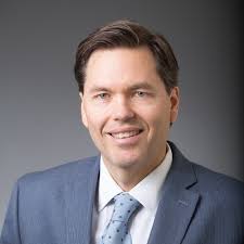 Eric Holmgren's Instagram, Twitter & Facebook