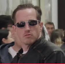 Will wider bars make me feel less large