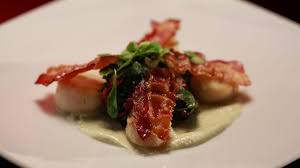 Cette Recette De Petoncles Avec Verdure Amere Poelee Est Tiree De L 39 Emission Ca Va Chauffer Australie Bitter Greens Recipes My Kitchen Rules