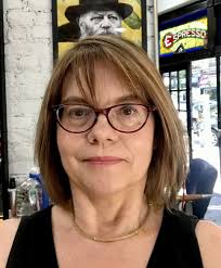 Benny's Barbershop and Salon in Brooklyn, NY