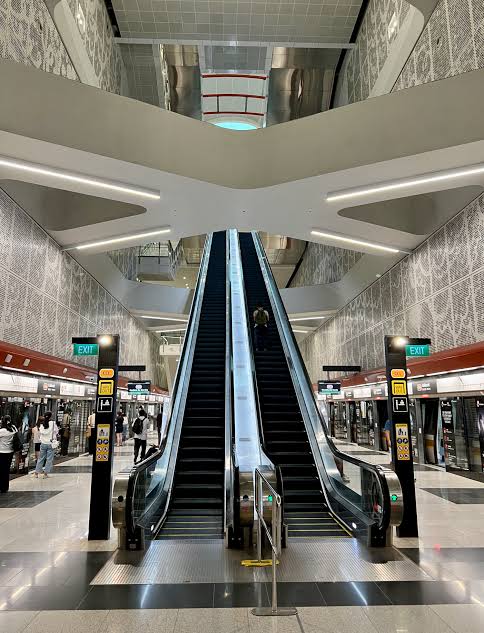 Singapore by MRT: The Thomson-East Coast Line, Caldecott to Woodlands North - Traveler Tina