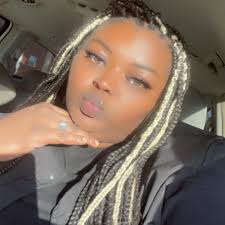 Bŕittany Ýoshiķò