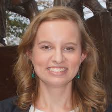 Lauren Pierson's Instagram, Twitter & Facebook