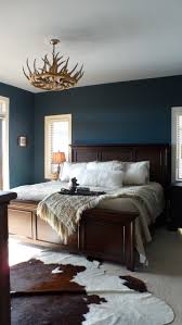 Bedroom Paint Colors 2020 With Navy Bed Set Blue Master Bedroom Brown Master Bedroom Master Bedroom Interior