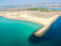 Like most cities in southern portugal, tavira has a mix of roman, arab and christian heritage. Casa Figueiras Tavira Home Facebook