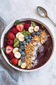 The base is always too thin, or too brown, which makes the hodgepodge of superfood toppings impossible how exactly do you get a texture like that? Acai Bowl Recipe Blender Or Food Processor Option Cooking Classy
