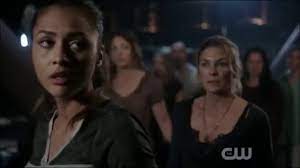 The singer actually started out as a fan of the 100 , just like the rest of us, expressing his love of the show on twitter. The 100 3x01 Full Shawn Mendes Scene Youtube