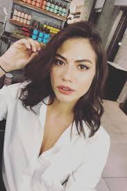 Demet özdemir official facebook page. Demet Ozdemir Short Hair Demet Ozdemir Hair Demet Ozdemir Hair Face Beauty Hairstyle Demet Ozdemir Turkish Women Beautiful Wavey Hair Turkish Beauty