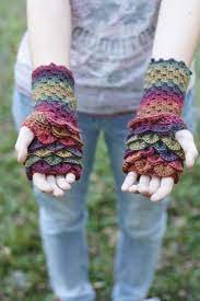Gloves are simple and quick to make. Free Dragon Glove Crochet Pattern I Ve Updated My Dragon Scale Fingerless Glove Pattern And Now It S Even Crochet Gloves Pattern Crochet Gloves Crochet Dragon
