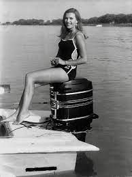 Inside the fabulous life of elon's mom maye musk, a supermodel nutritionist who spent her childhood. Maye Musk No Twitter Jonathanballpub Is Publishing My Book In South Africa April20 Yay Cookeintl 1969 Miss Vaal Queen 1970 Bachelor Of Science Degree Tukkies Many Sa Stories In Awomanmakesaplan N