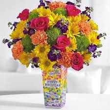 Birthday Flowers For Mom The History Of Happy Birthday Flowers Cards Happy Happy Birthday Flower Birthday Flowers Wedding Wine Bottles