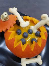 Veloute D Halloween Potimarron Gressins Et Chantilly Au Charbon Actif Recette Recette Potimarron Gressins