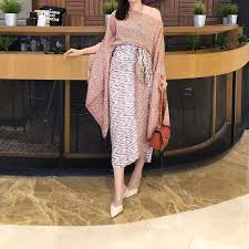 Pin Di Gaun Pengantin