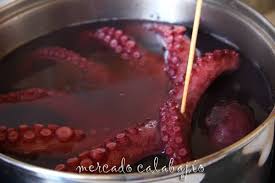 Seguidamente, te dejamos unos enlaces para que sepas cómo preparar y cocinar un pulpo a la. Como Cocer El Pulpo En Casa Mercado Calabajio