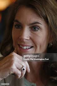 2,795 Susan Husband Photos & High Res Pictures