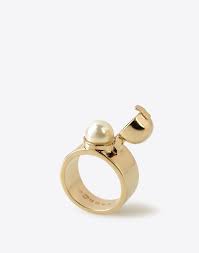 French fashion house maison margiela was founded in paris in 1988 by belgian designer martin margiela. Ring Maison Margiela Women On Maison Margiela Spring Summer 2017 Women Worldwide Delivery Minimalist Jewelry Hardware Jewelry Gold Accessories