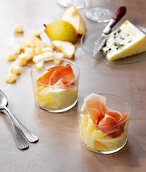 Verrines Poire Roquefort Et Jambon Cru Recette Recette Verrine Idee Recette