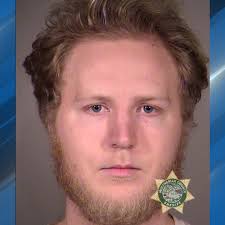 Portland Police looking for arson suspect who failed to turn himself in