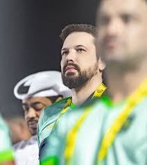 Classificamos na chave de grupo com 4 jogos e 4 vitórias. Amanhã começa o  mata-mata. Essa seleção mostrou sua força e valor. Seguimos com o mesma  concentração, dedicação e empenho. Vamooos Brasil!