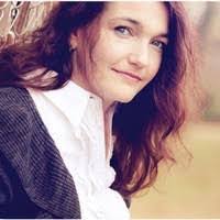 Noelle Warner's Instagram, Twitter & Facebook