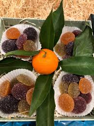 Idee Cadeau A Base De Marrons Glaces Et De Pates De Fruits A Pessac Primeur Et Epicerie Sur Pessac La Halle De Pessac