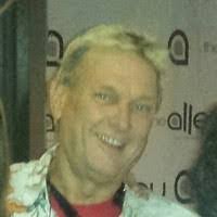 Timothy Roper's Instagram, Twitter & Facebook