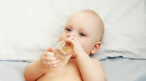 Bolehkah asi yg sudah di pompa 1 jam lalu digabung/disatukan dengan asi yg baru di pompa? Ini Usia Terbaik Bayi Boleh Minum Air Putih Health Liputan6 Com