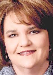 Laura Bednar's Instagram, Twitter & Facebook