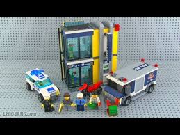 Hope you enjoy this new lego city police prison break, which sees detective billy stumble across plans to rob a bank. Lego City Bank Money Transfer 3661 Review Youtube