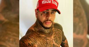 Após pesquisas e orações, vocalista da Bad Wolves declara apoio a Trump