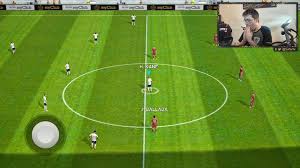 Konami compite por hacerse con el trono de. Juego Al Pes 2019 Mobile Con El Nuevo Motor Grafico Youtube