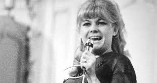 Maminka evy pilarové (†80) františka bojanovská (†106) zemřela v neděli v domě s pečovatelskou službou. Ked Matka Prezije Dceru Toto O Zosnulej Dive Eve Pilarovej Vedel Malokto