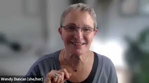 Wendy Duncan's Instagram, Twitter & Facebook