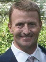 Who forgot to pay their drink tab?